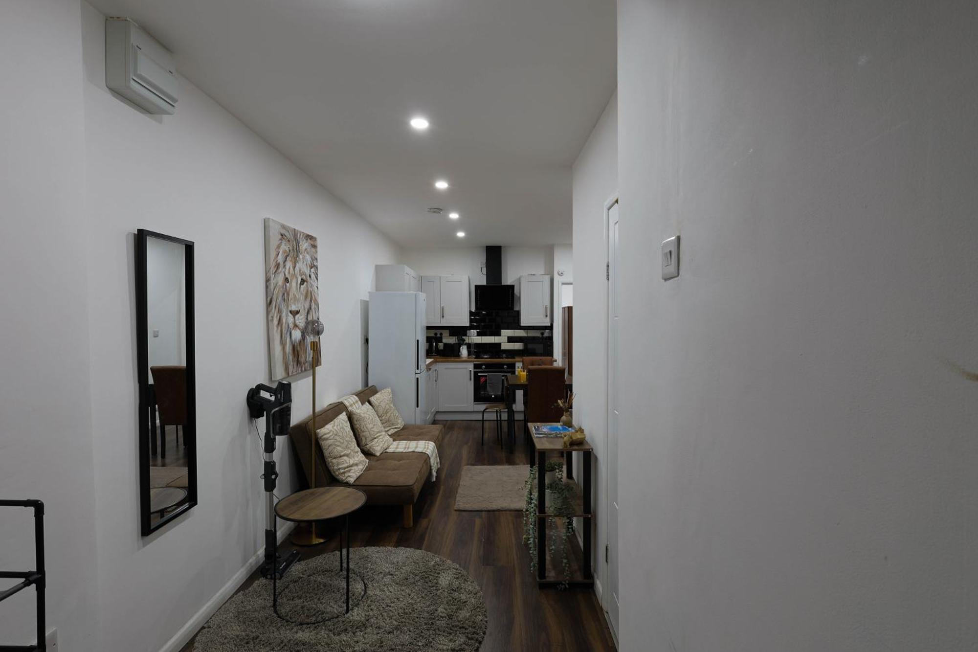 Stylish Apartment In City Centre - Walk Everywhere Cardiff Exterior photo